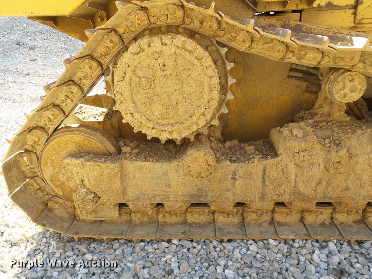 image for item DC2859 1986 Caterpillar D4H  dozer