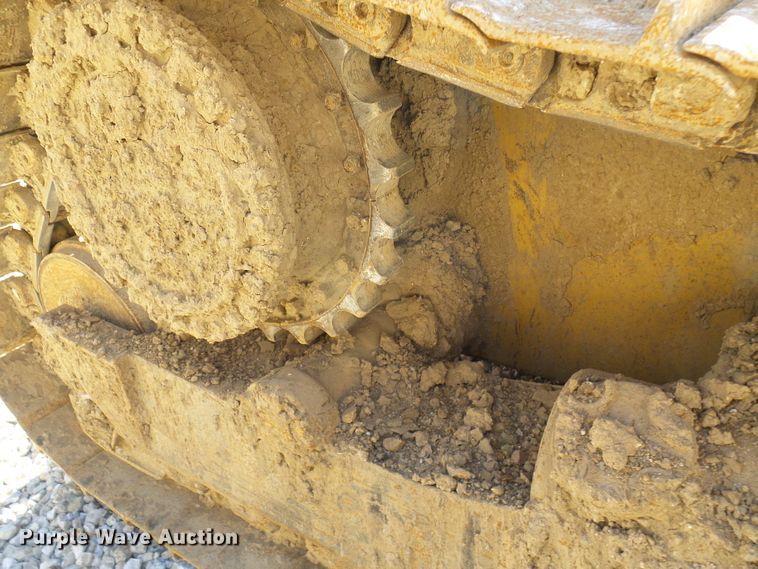 image for item DC2859 1986 Caterpillar D4H  dozer