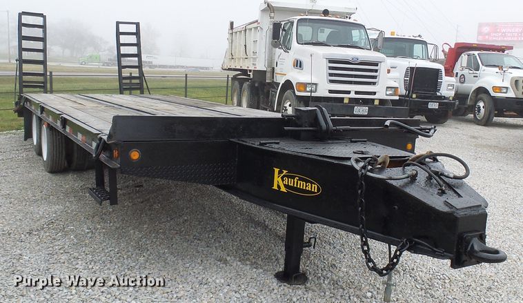 image for item DC2865 2008 Kaufman equipment trailer