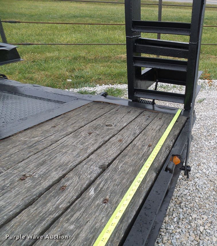 image for item DC2865 2008 Kaufman equipment trailer