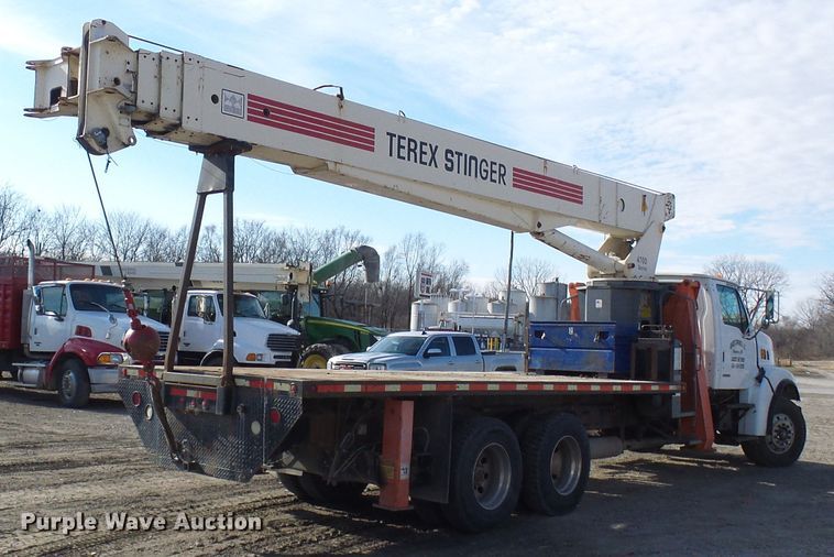 image for item DC2871 2003 Sterling L9500  crane truck