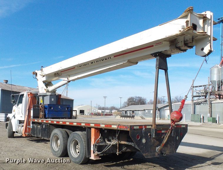 image for item DC2871 2003 Sterling L9500  crane truck
