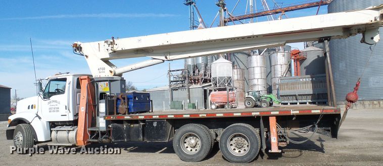 image for item DC2871 2003 Sterling L9500  crane truck