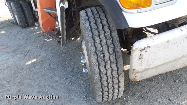 image for item DC2871 2003 Sterling L9500  crane truck