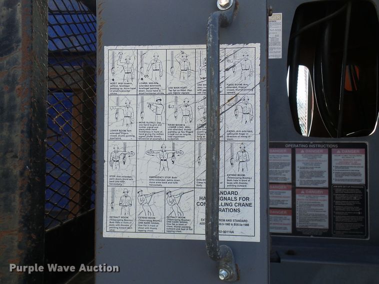 image for item DC2871 2003 Sterling L9500  crane truck