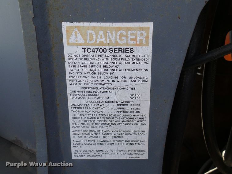 image for item DC2871 2003 Sterling L9500  crane truck