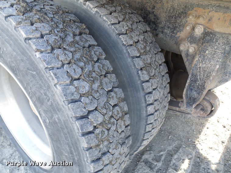 image for item DC2871 2003 Sterling L9500  crane truck