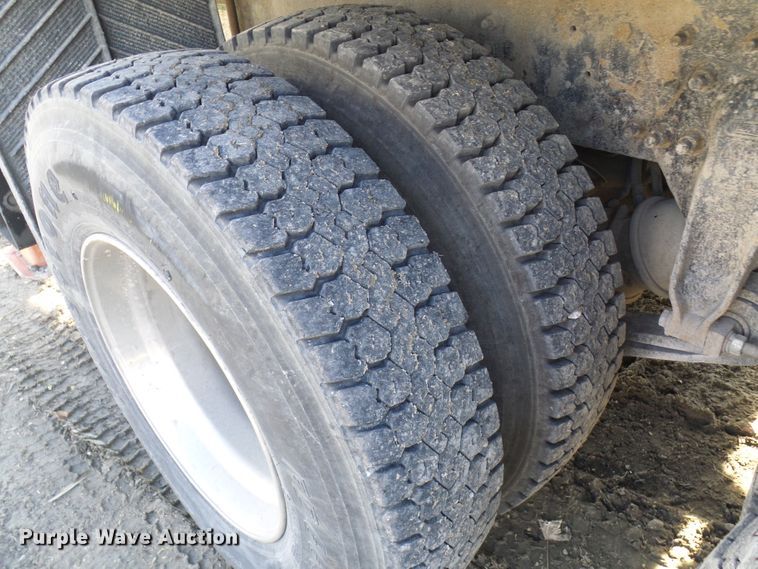 image for item DC2871 2003 Sterling L9500  crane truck