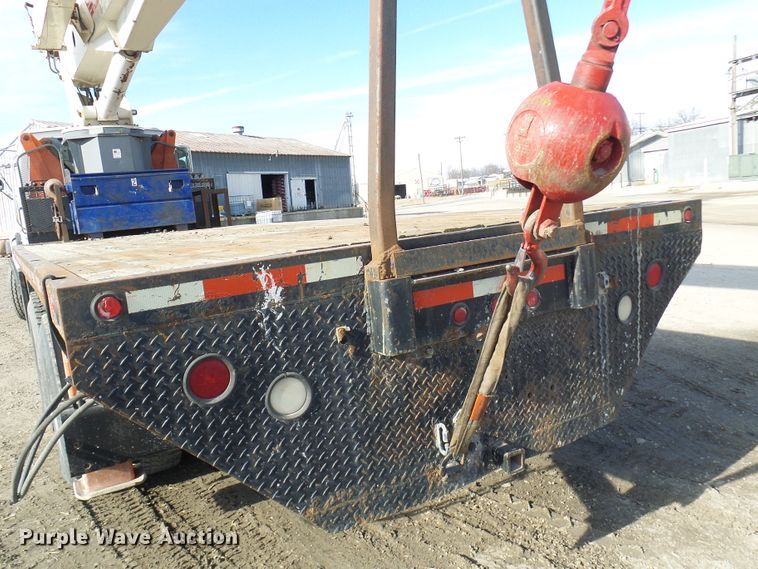 image for item DC2871 2003 Sterling L9500  crane truck