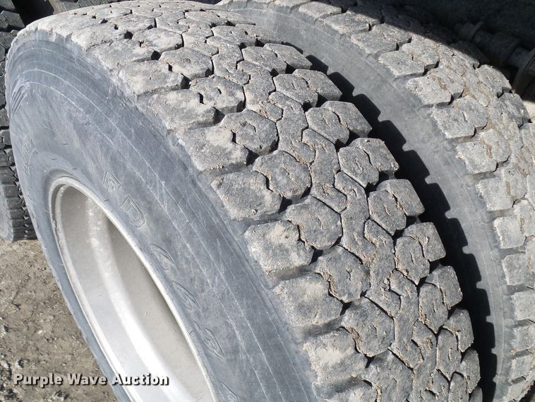 image for item DC2871 2003 Sterling L9500  crane truck