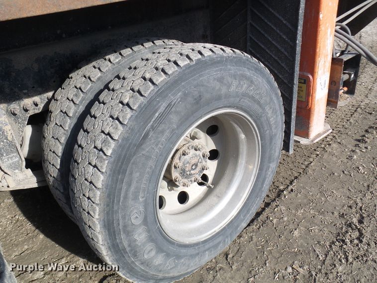 image for item DC2871 2003 Sterling L9500  crane truck