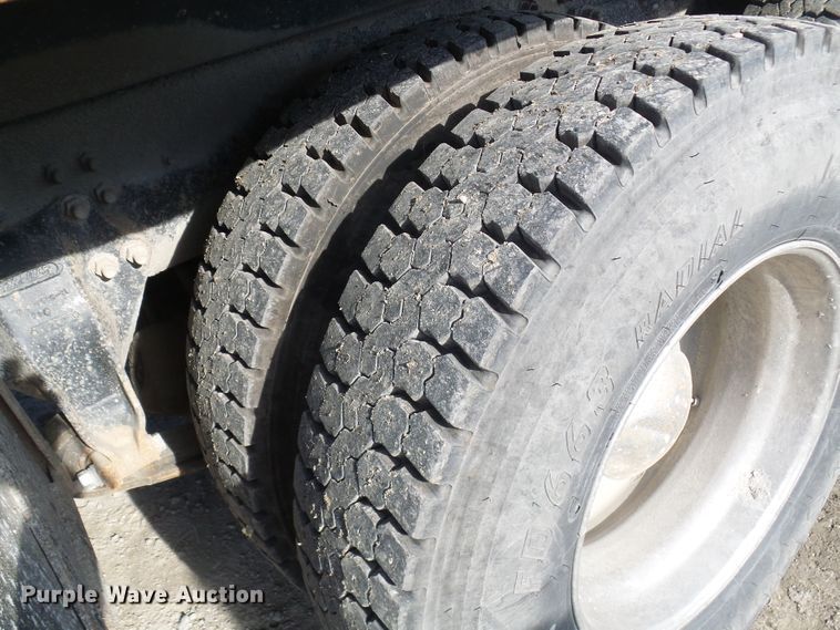 image for item DC2871 2003 Sterling L9500  crane truck