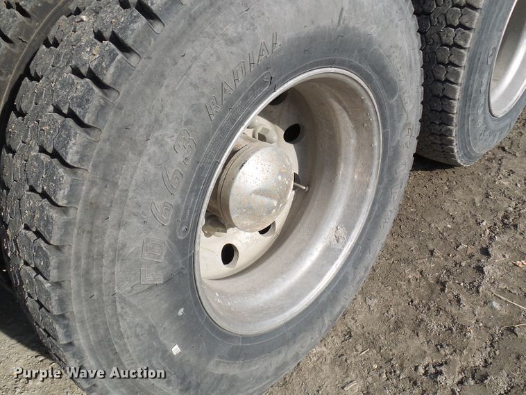 image for item DC2871 2003 Sterling L9500  crane truck