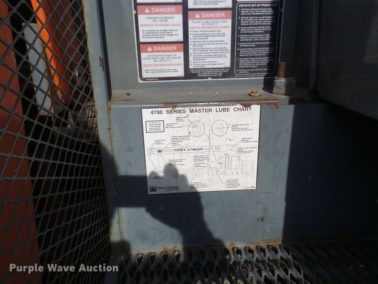 image for item DC2871 2003 Sterling L9500  crane truck