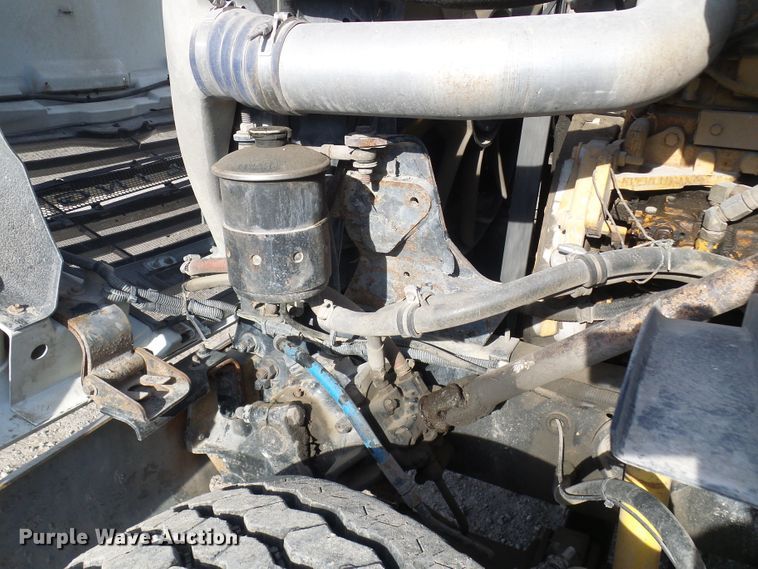 image for item DC2871 2003 Sterling L9500  crane truck