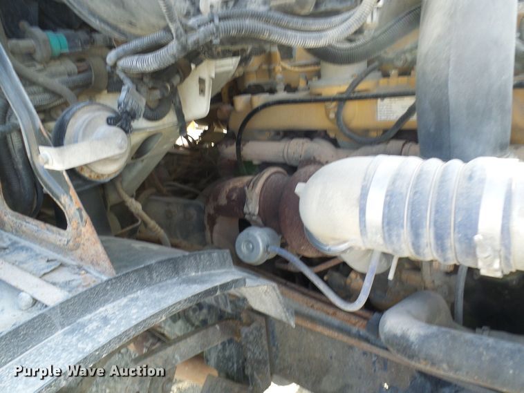 image for item DC2871 2003 Sterling L9500  crane truck