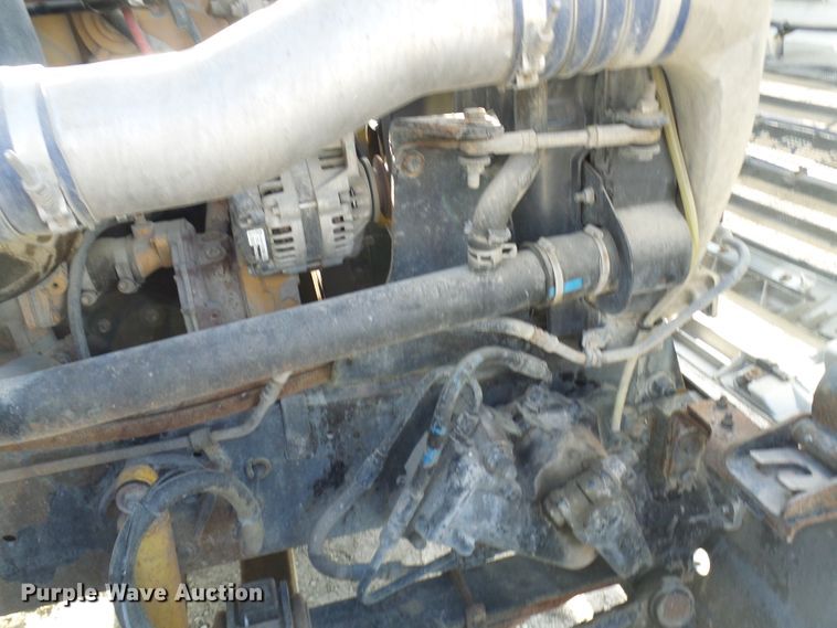 image for item DC2871 2003 Sterling L9500  crane truck