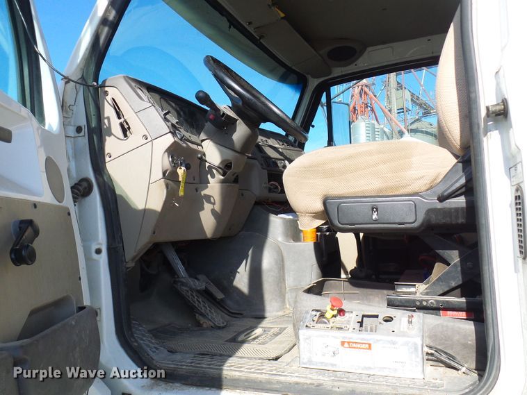 image for item DC2871 2003 Sterling L9500  crane truck