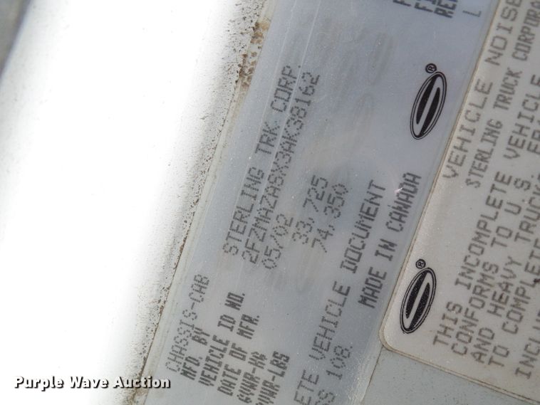 image for item DC2871 2003 Sterling L9500  crane truck