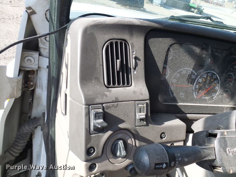 image for item DC2871 2003 Sterling L9500  crane truck