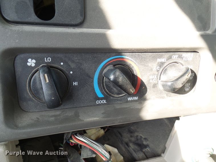 image for item DC2871 2003 Sterling L9500  crane truck