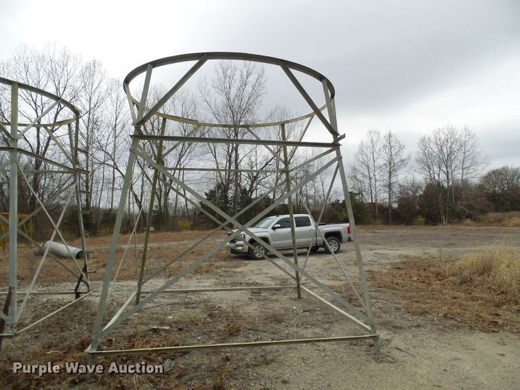 image for item DC2885 Approximately 18'H cyclone