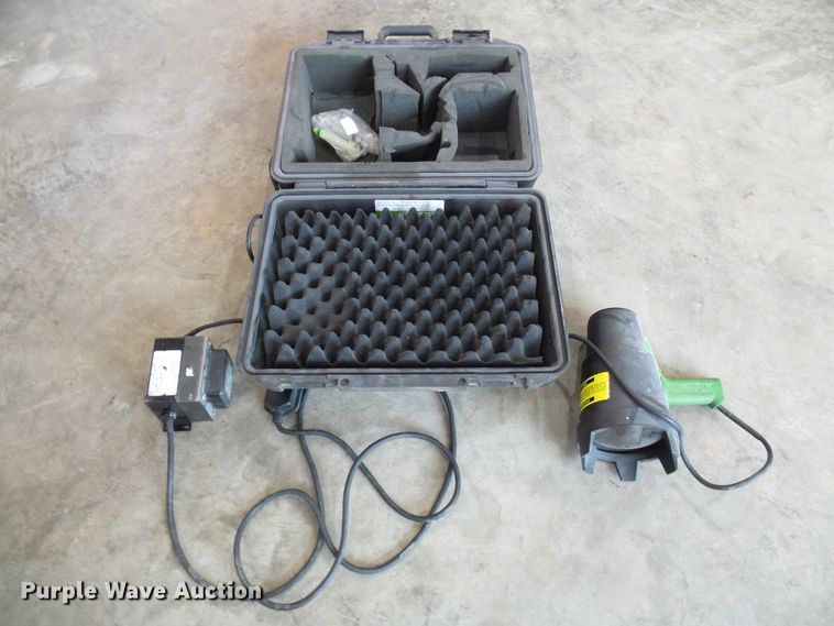 image for item DC2886 Magnaflux magnetic particle inspection tool