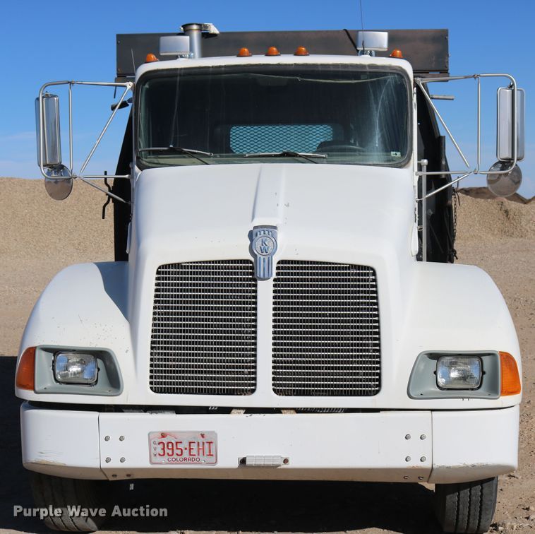image for item DD6100 1996 Kenworth  dump truck