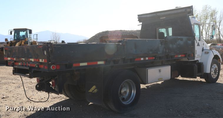 image for item DD6100 1996 Kenworth  dump truck
