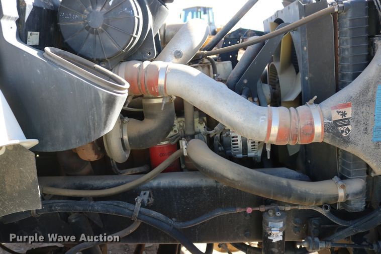image for item DD6100 1996 Kenworth  dump truck