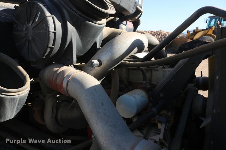 image for item DD6100 1996 Kenworth  dump truck