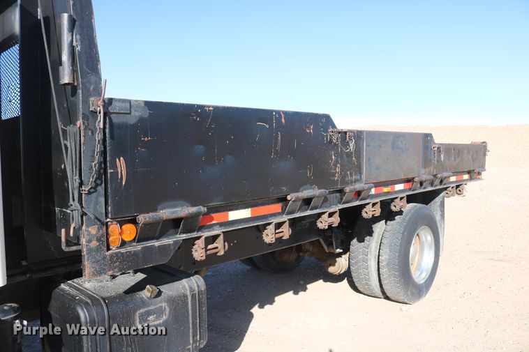 image for item DD6100 1996 Kenworth  dump truck