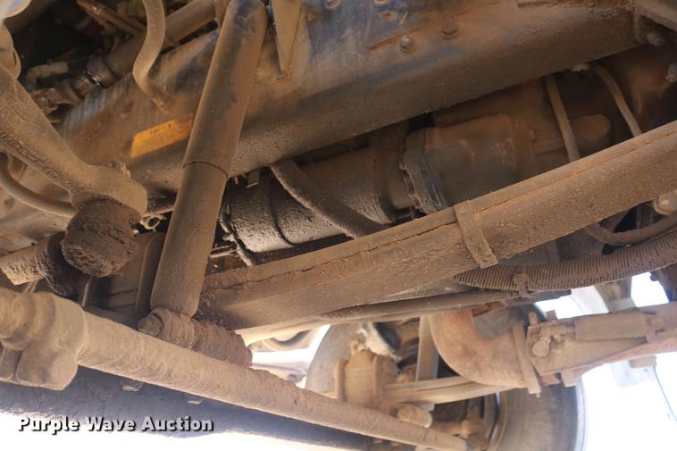 image for item DD6100 1996 Kenworth  dump truck