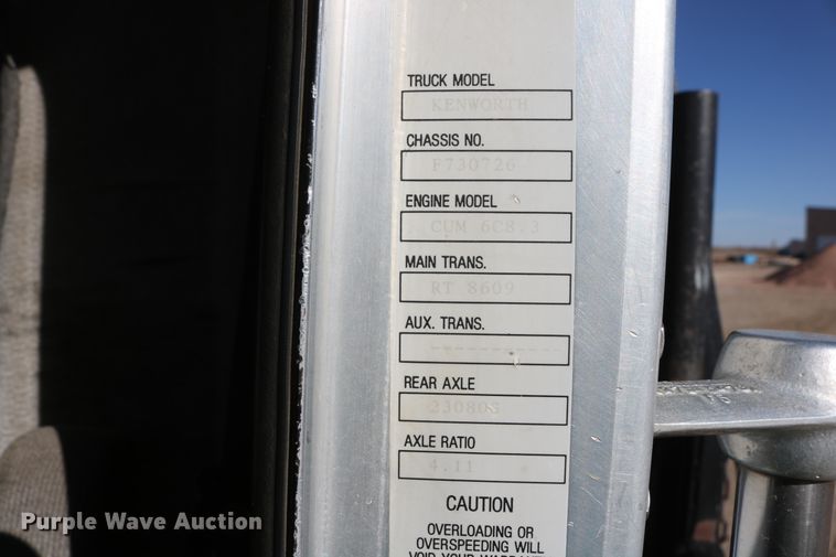 image for item DD6100 1996 Kenworth  dump truck