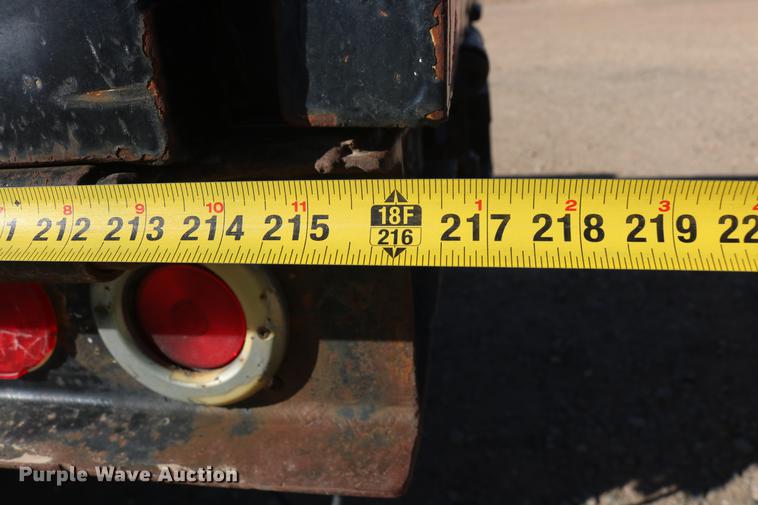 image for item DD6100 1996 Kenworth  dump truck