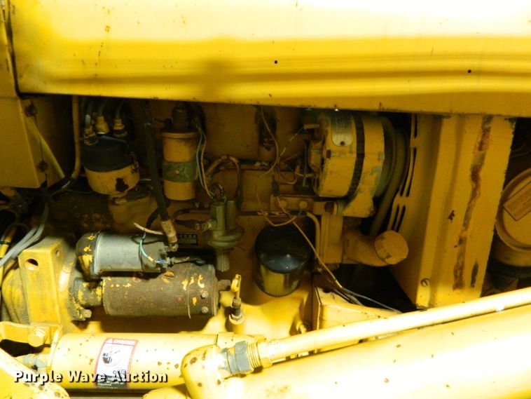 image for item DE4552 John Deere 300  tractor