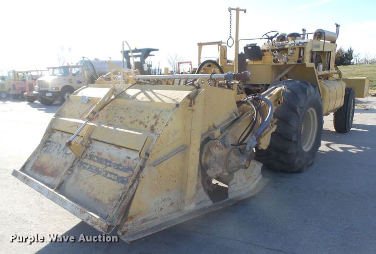image for item DF0995 Bomag MPH 100  reclaimer