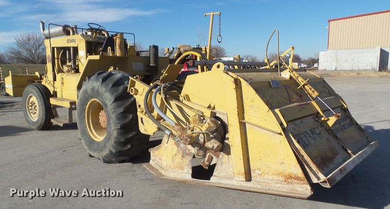 image for item DF0995 Bomag MPH 100  reclaimer