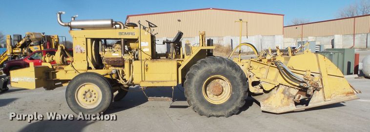image for item DF0995 Bomag MPH 100  reclaimer