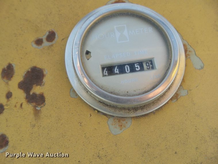 image for item DF0995 Bomag MPH 100  reclaimer