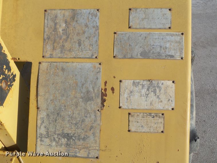 image for item DF0995 Bomag MPH 100  reclaimer