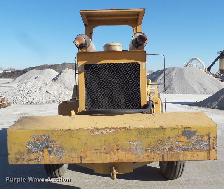 image for item DF0996 Bomag MPH 100R  reclaimer