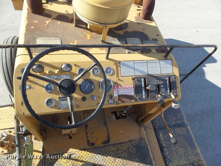 image for item DF0996 Bomag MPH 100R  reclaimer