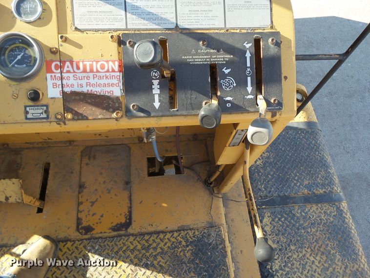 image for item DF0996 Bomag MPH 100R  reclaimer