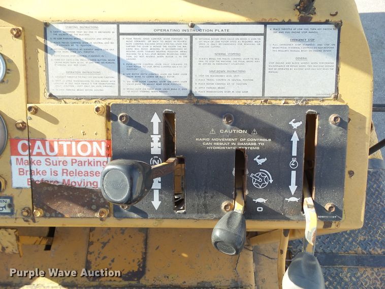 image for item DF0996 Bomag MPH 100R  reclaimer