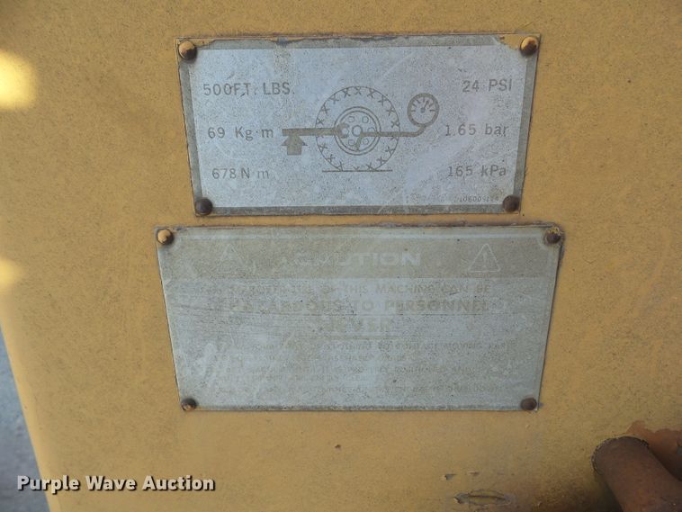 image for item DF0996 Bomag MPH 100R  reclaimer