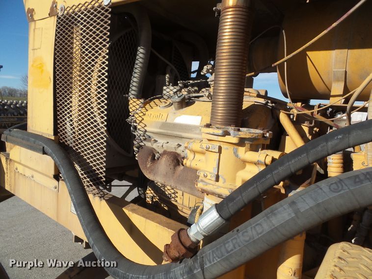 image for item DF0996 Bomag MPH 100R  reclaimer