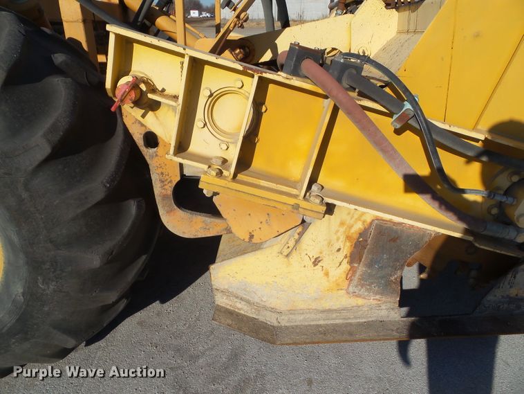 image for item DF0996 Bomag MPH 100R  reclaimer