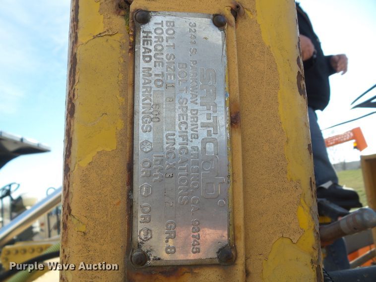 image for item DF0996 Bomag MPH 100R  reclaimer