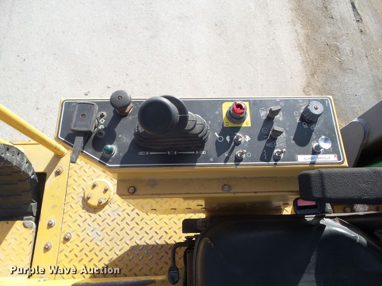 image for item DF0997 Caterpillar PS-360B  pneumatic roller